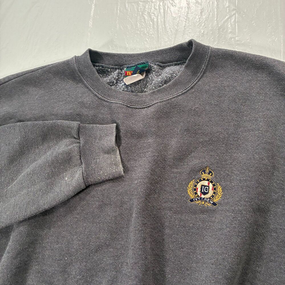 Vintage Ivy Crew Made in USA Grey SweatShirt Size XL - Flaw